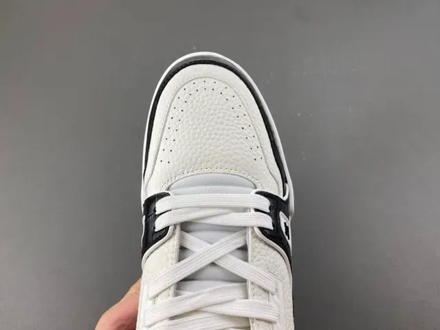Louis Vuitton LV Trainer White Black Pebbled Leather Croc-Embossed Panel Lifestyle Sneakers 5