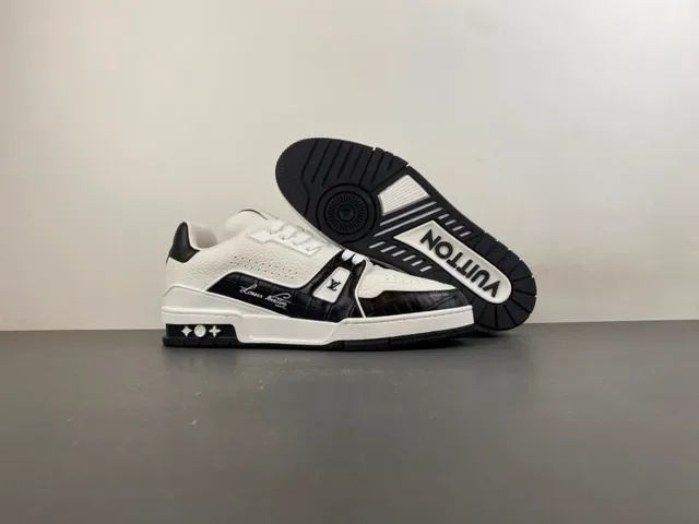 Louis Vuitton LV Trainer White Black Pebbled Leather Croc-Embossed Panel Lifestyle Sneakers 12