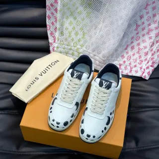 Louis Vuitton LV Trainer White Black Pebbled Leather Polka-Dot Motif Lifestyle Sneakers
