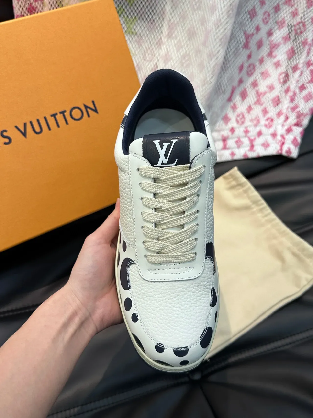 路易威登 LV Trainer 白色黑色 压纹皮革 波点图案 生活方式运动鞋 6