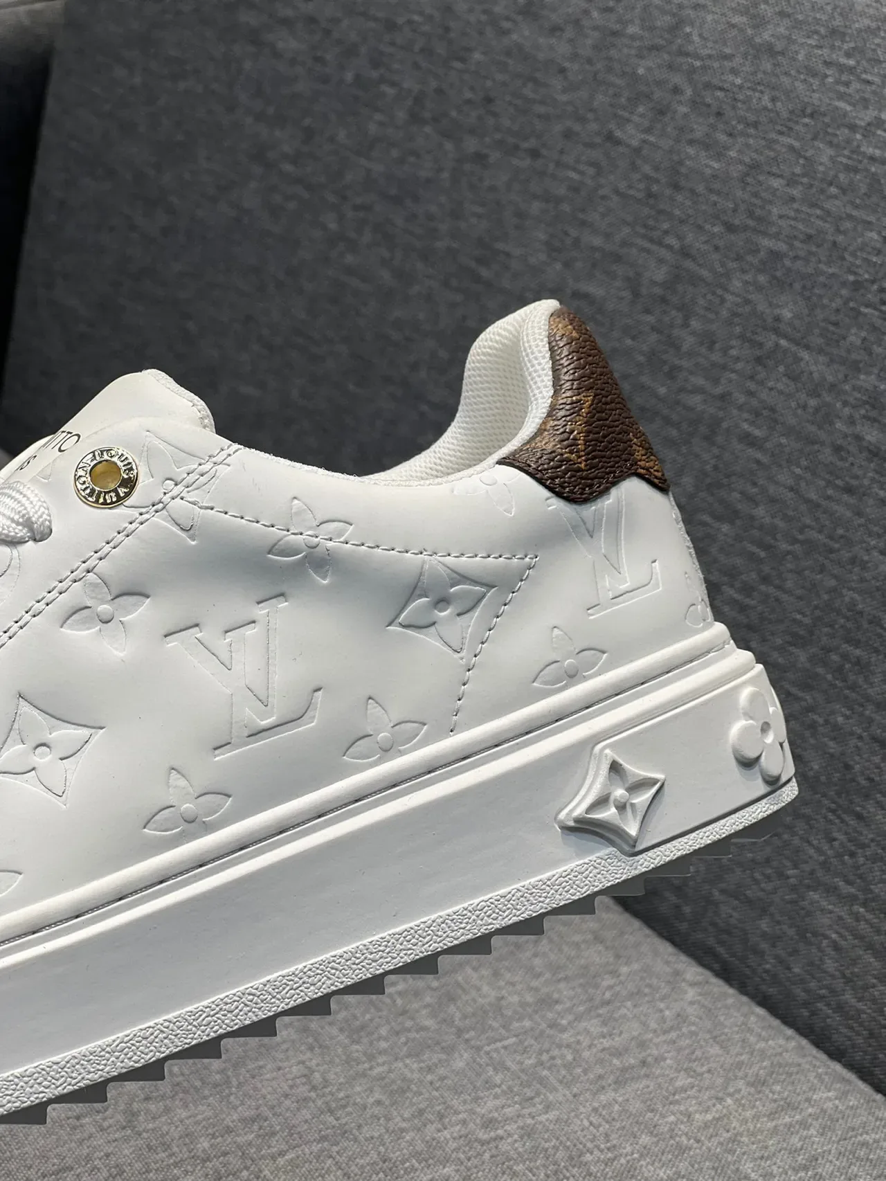 Louis Vuitton LV Trainer White Brown Embossed Monogram Leather Low-Top Lifestyle Sneakers 8