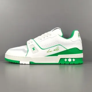 Louis Vuitton LV Trainer Blancas y Verdes Cuero Superior Acento Piping Zapatillas Lifestyle