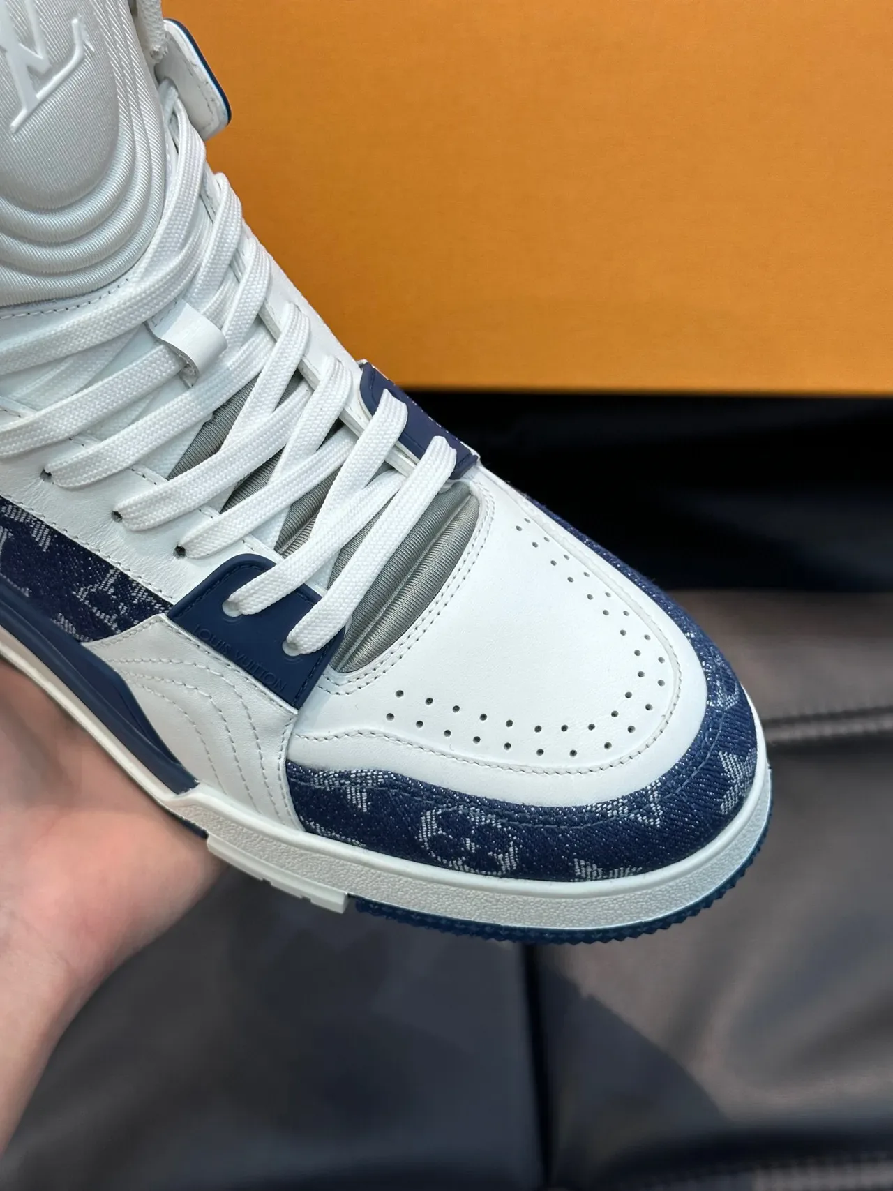 Louis Vuitton LV Trainer Blanc Navy Hautes Monogram Canvas Lifestyle Sneakers 7