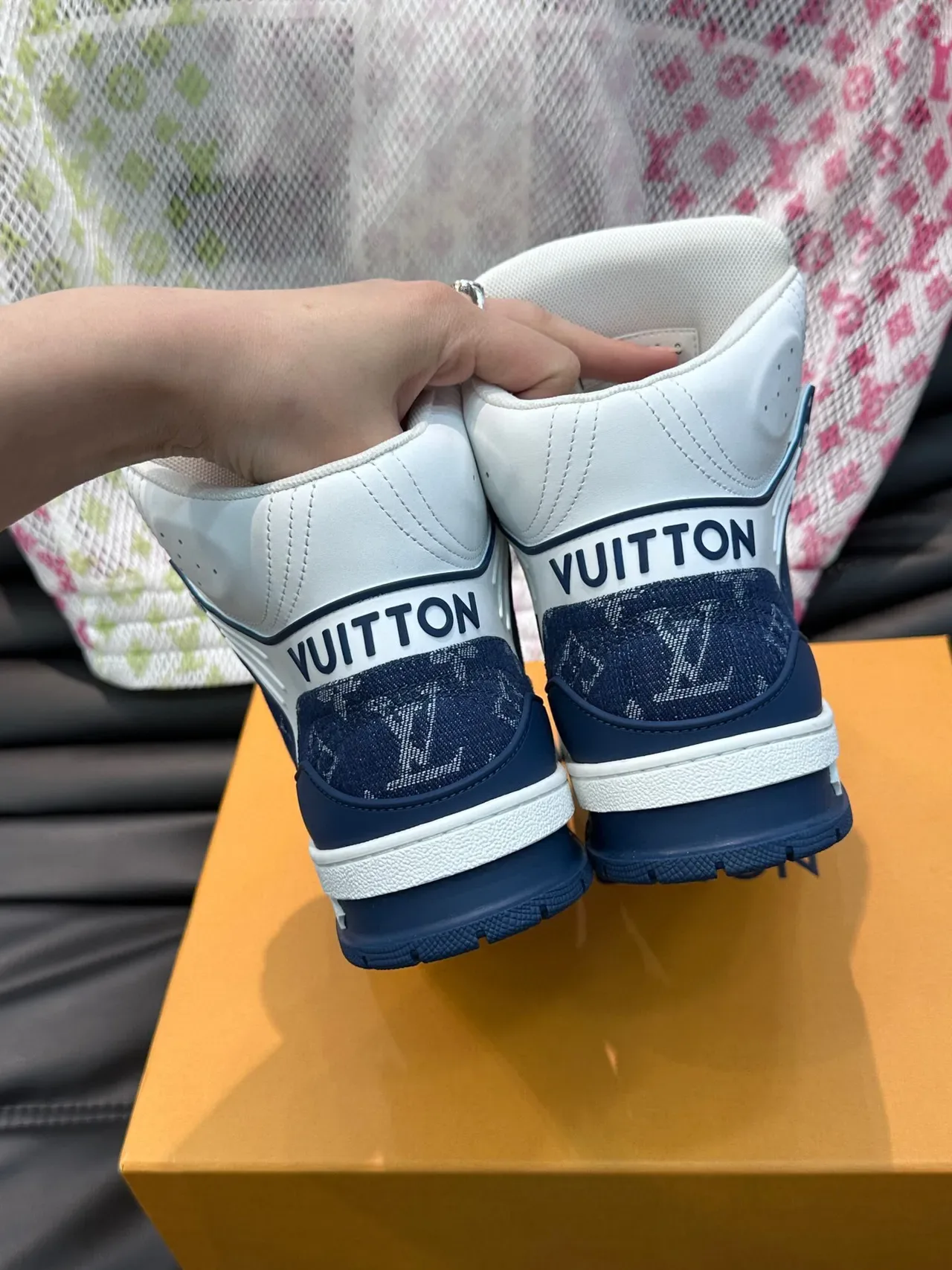 Louis Vuitton LV Trainer Blanc Navy Hautes Monogram Canvas Lifestyle Sneakers 8