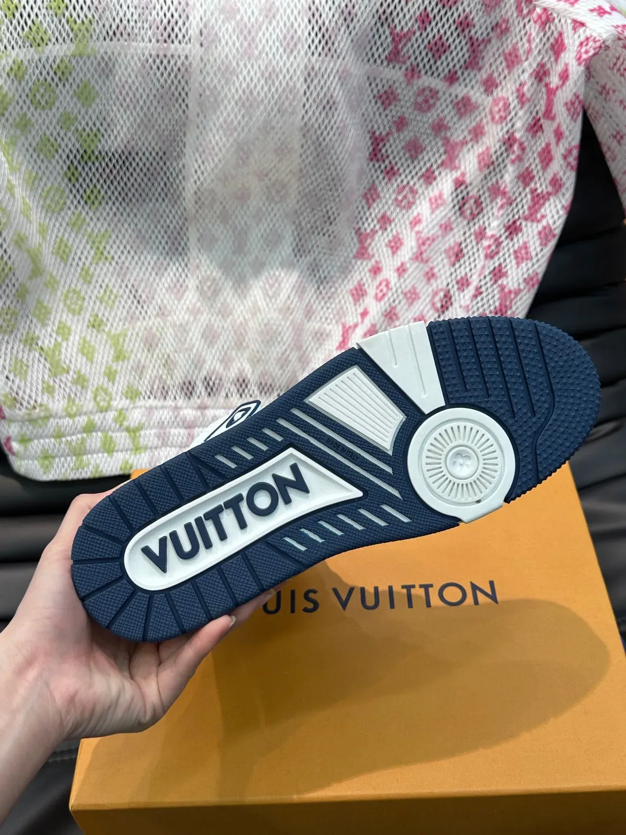 Louis Vuitton LV Trainer Blanc Navy Hautes Monogram Canvas Lifestyle Sneakers 9