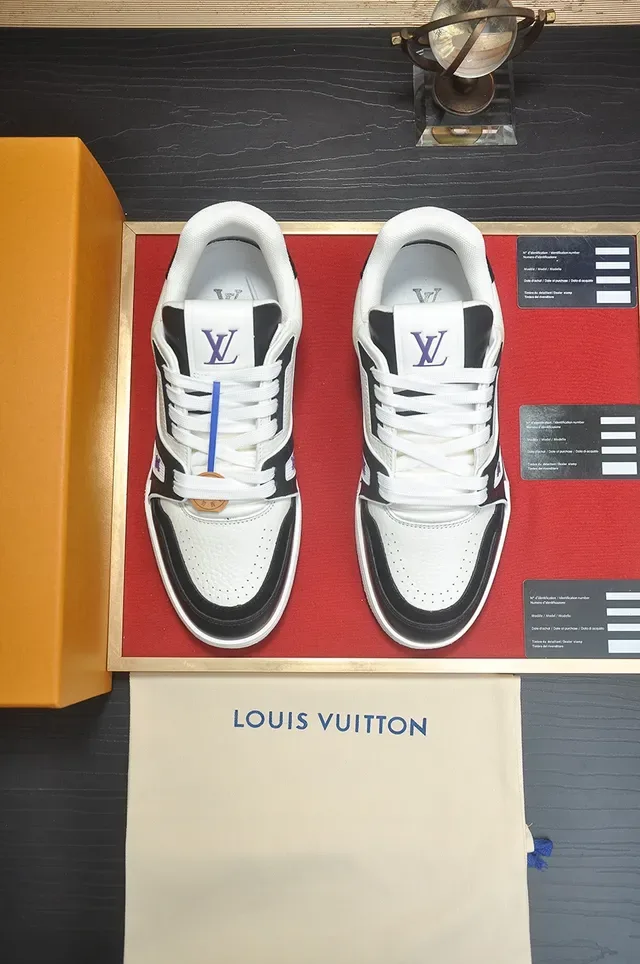 Louis Vuitton LV Trainer White Purple Multi-Panel Leather Upper Sculpted Midsole Lifestyle Sneakers 5