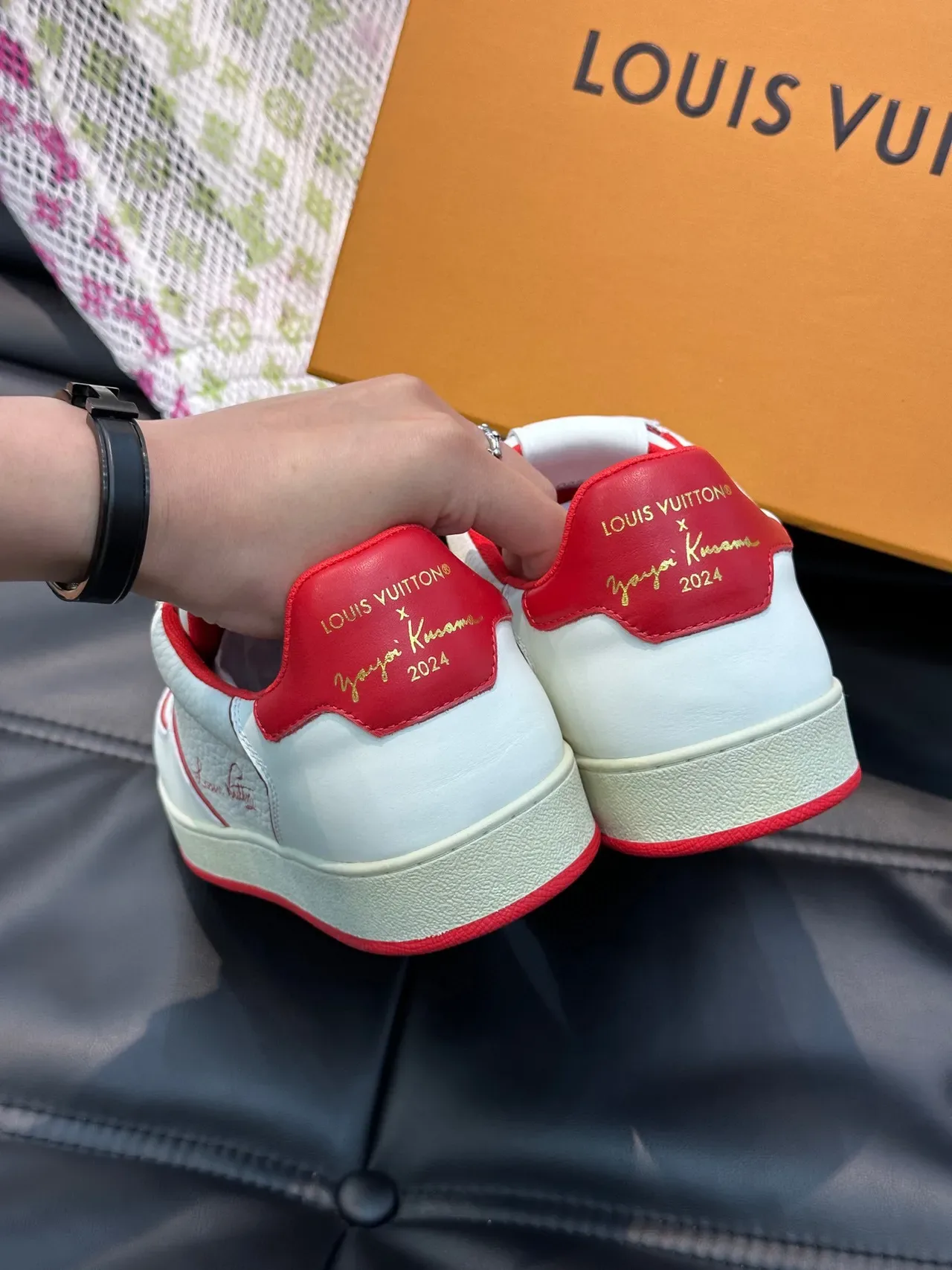 Louis Vuitton LV Trainer White Red Pebbled Leather Contrast Piping Lifestyle Sneakers 4