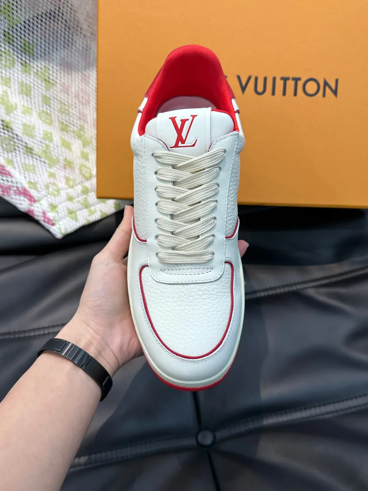 Louis Vuitton LV Trainer White Red Pebbled Leather Contrast Piping Lifestyle Sneakers 6