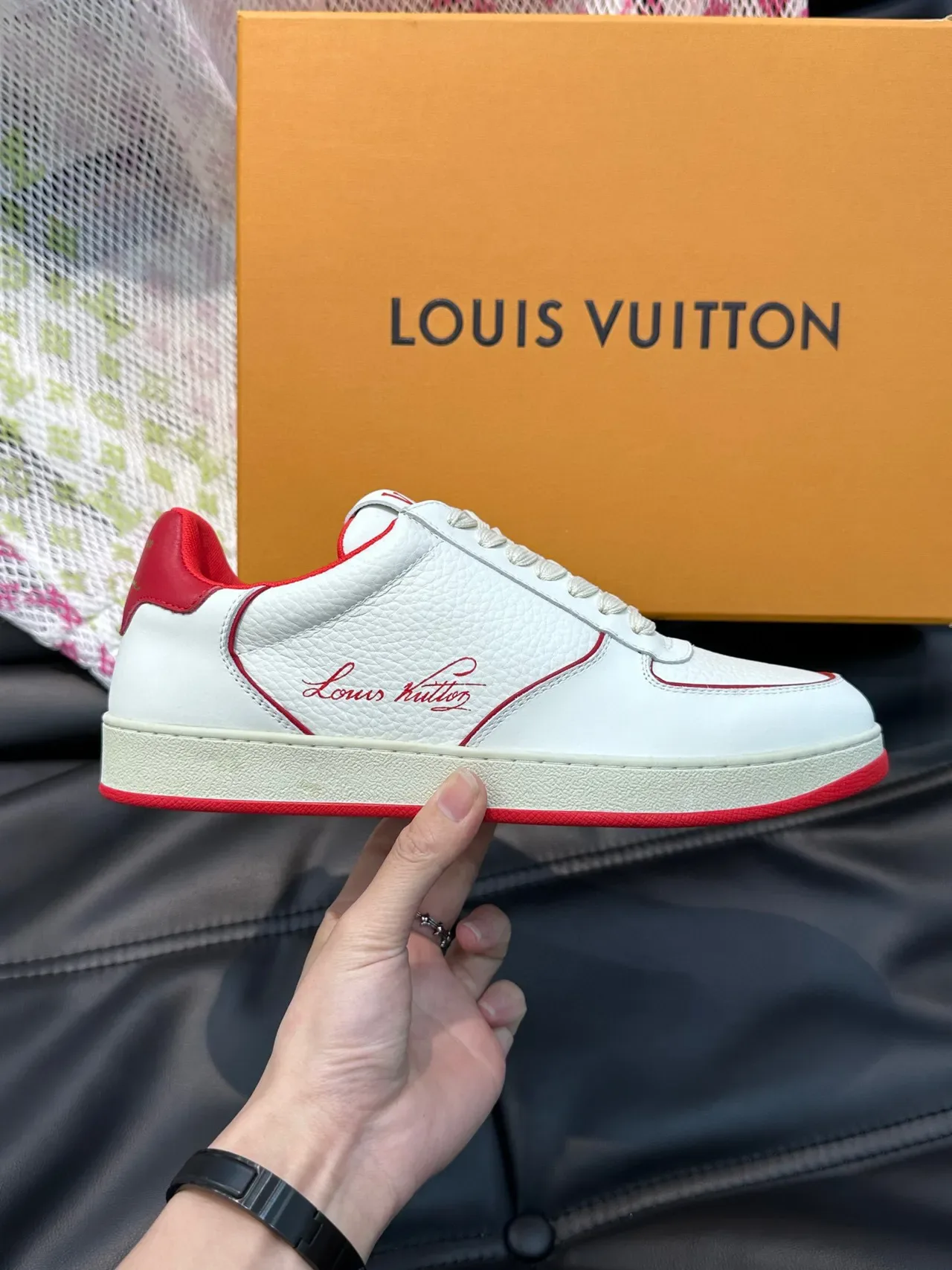 Louis Vuitton LV Trainer White Red Pebbled Leather Contrast Piping Lifestyle Sneakers 7