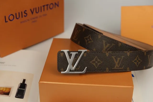 Louis Vuitton Monogram Canvas Interlocking LV Buckle Leather Belt 7