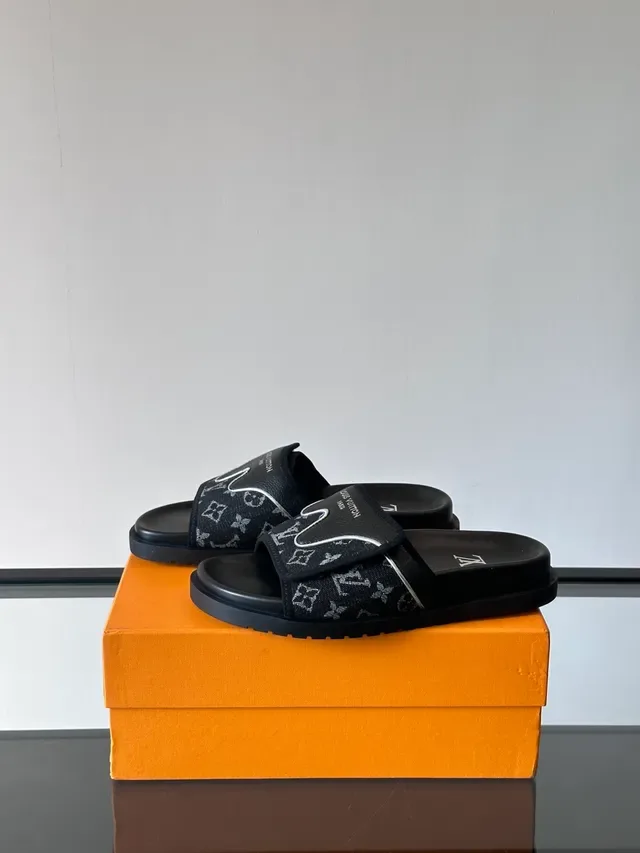 Louis Vuitton Monogram Canvas Slide Slipper 4