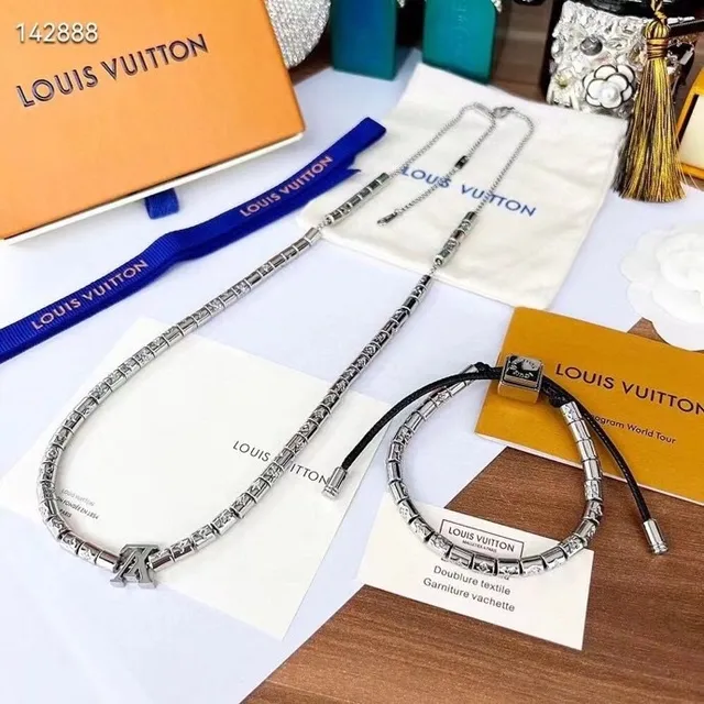 Louis Vuitton Monogram Chain Silver Black Segmented Metal Necklace 2