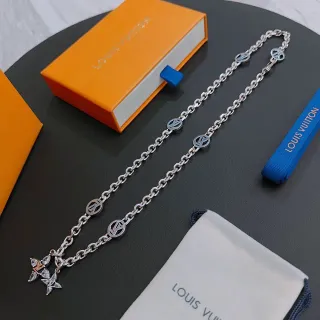 Louis Vuitton Monogram Chaîne Argent Cristal Floral Collier