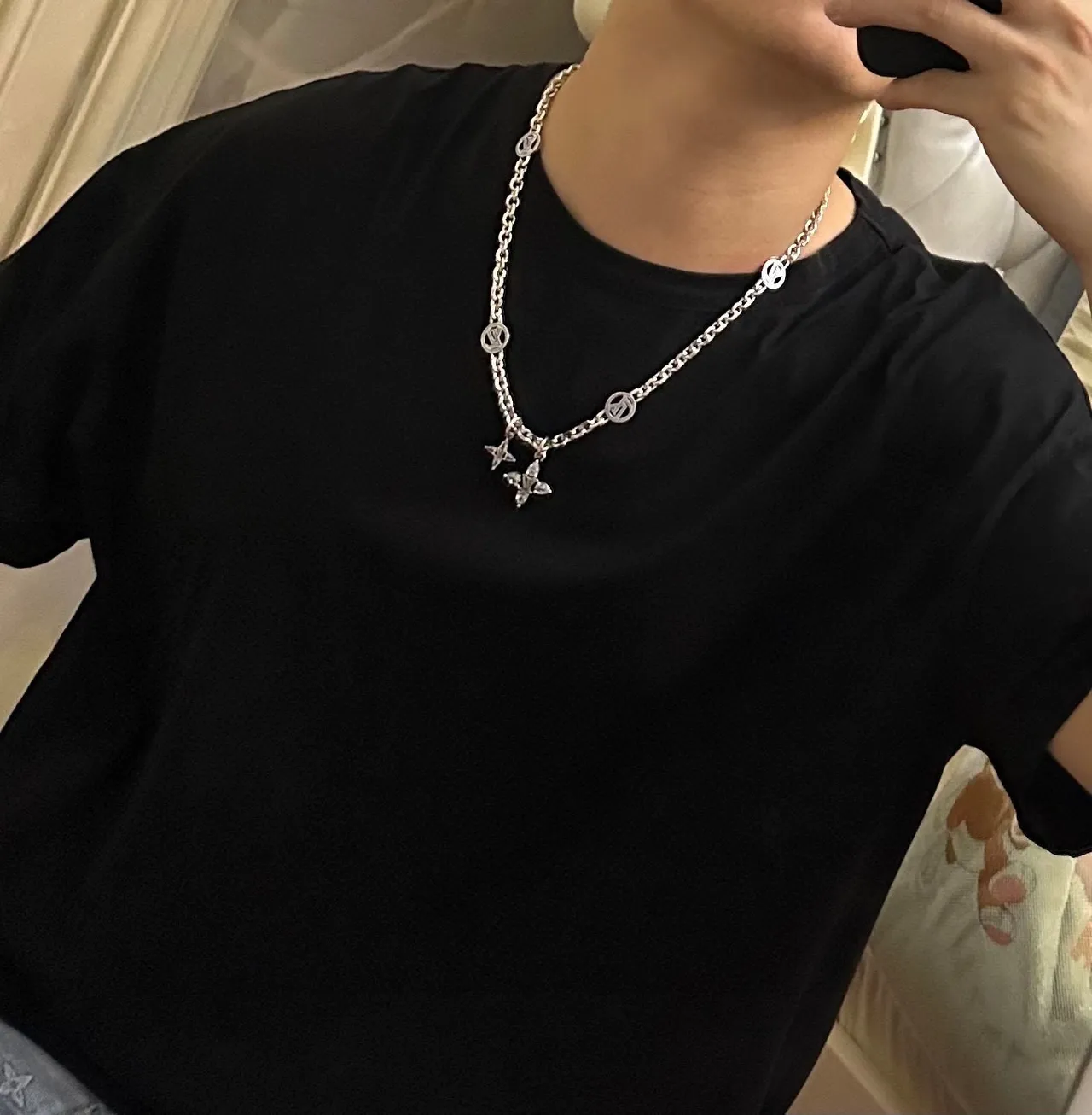 Louis Vuitton Monogram Chain Silver Crystal Floral Necklace 4