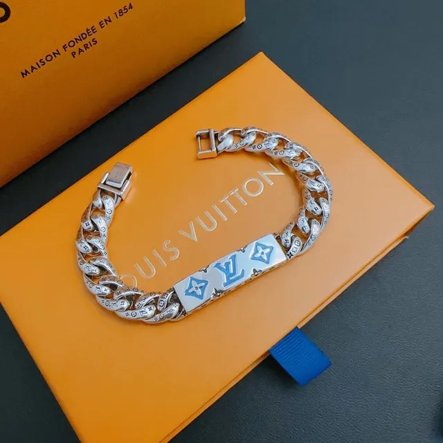 Louis Vuitton Monogram Curb Chain Silver and Blue Enamel Bracelet 3