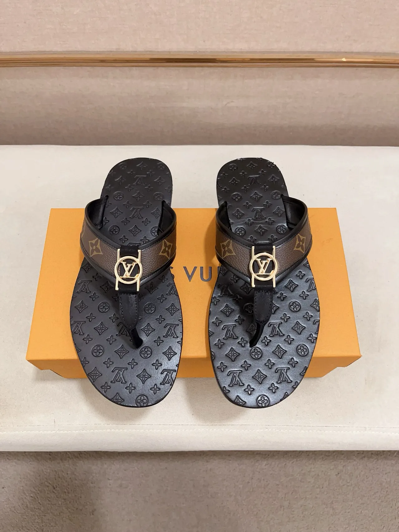Louis Vuitton Monogram Flip-Flop Slippers 3