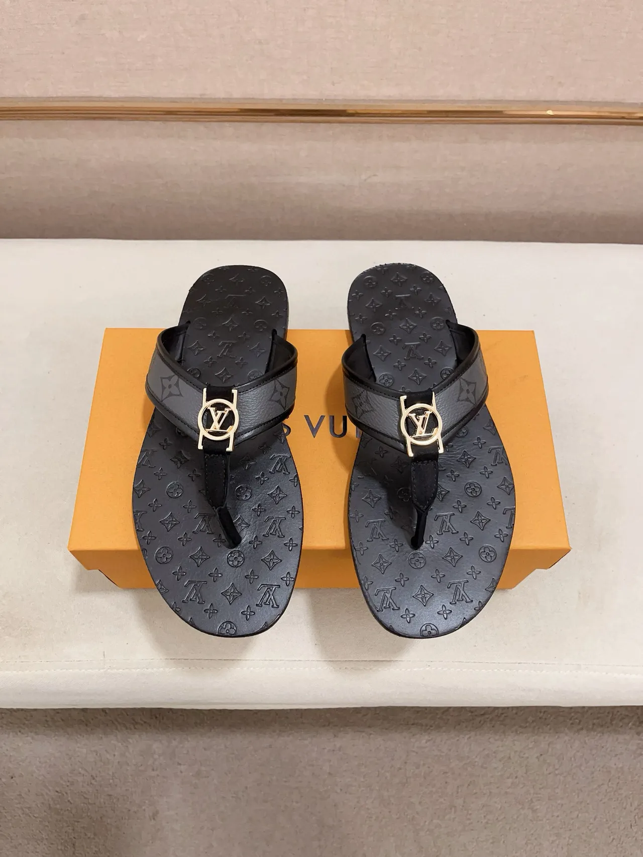 Louis Vuitton Monogram Flip-Flop Slippers 4