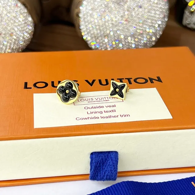 Louis Vuitton Monogram Flower Black Enamel Gold-Tone Stud Earrings 8