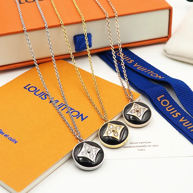 Louis Vuitton Monogram Flower Black Silver Chain-Link Enamel Pendants Necklace 5