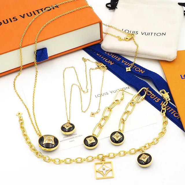 Louis Vuitton Monogram Flower Black Silver Chain-Link Enamel Pendants Necklace 9