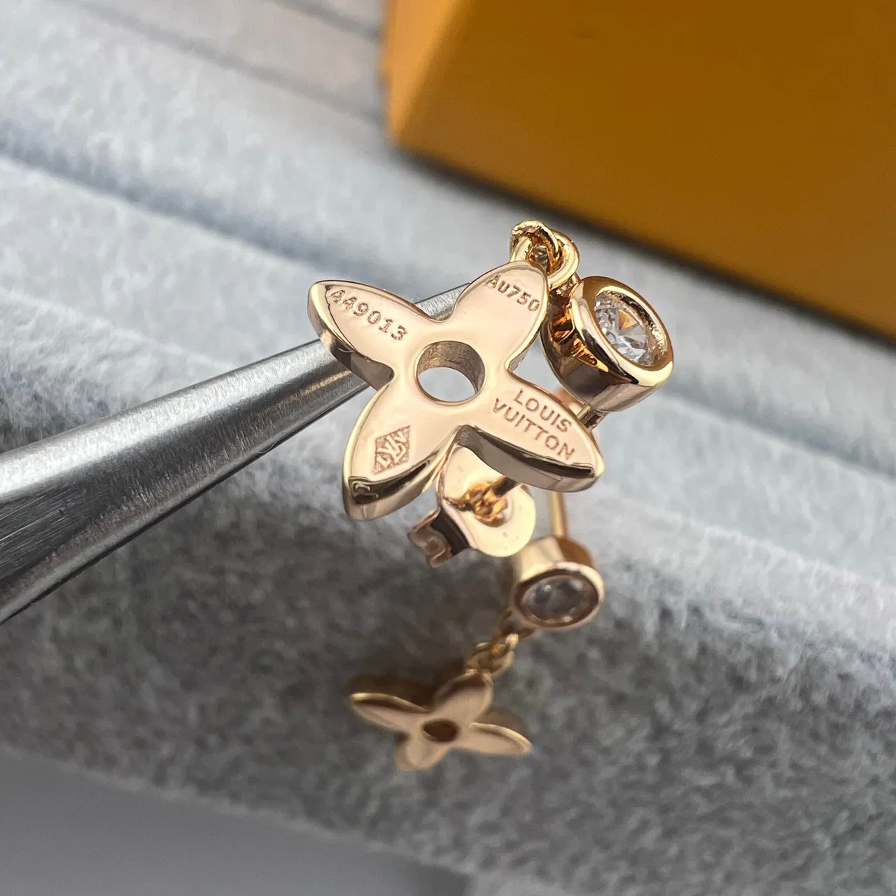 Louis Vuitton Monogram Flower Crystal Stud Dangling Earrings 2
