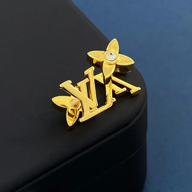 Louis Vuitton Monogram Flor Ouro Rosa e Ouro Amarelo Crystal Pearl Brincos 2