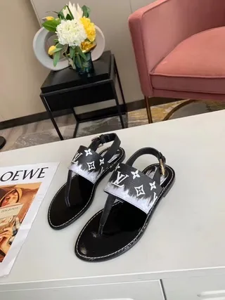 Louis Vuitton Monogram Gradient Strap Thong Casual Sandals 6