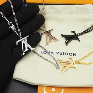 Louis Vuitton Monogram Pendentif Argent Or Chaîne Épaisse Collier
