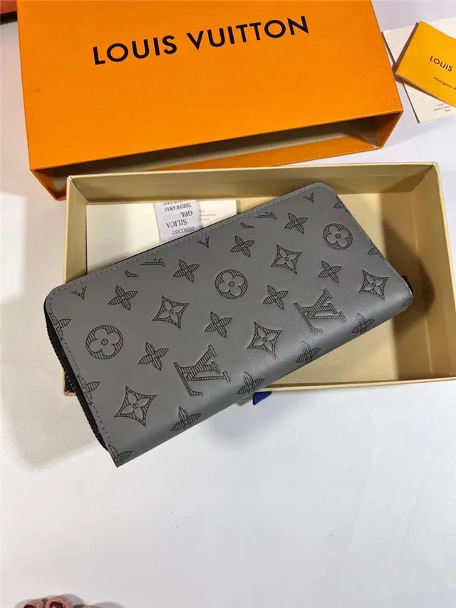Louis Vuitton Monogram World Tour Light Gray Long Wallet 8