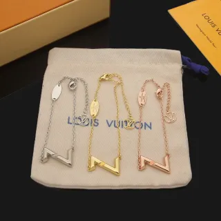 سوار Louis Vuitton Monogram جولة العالم Zigzag V Chain سلسلة