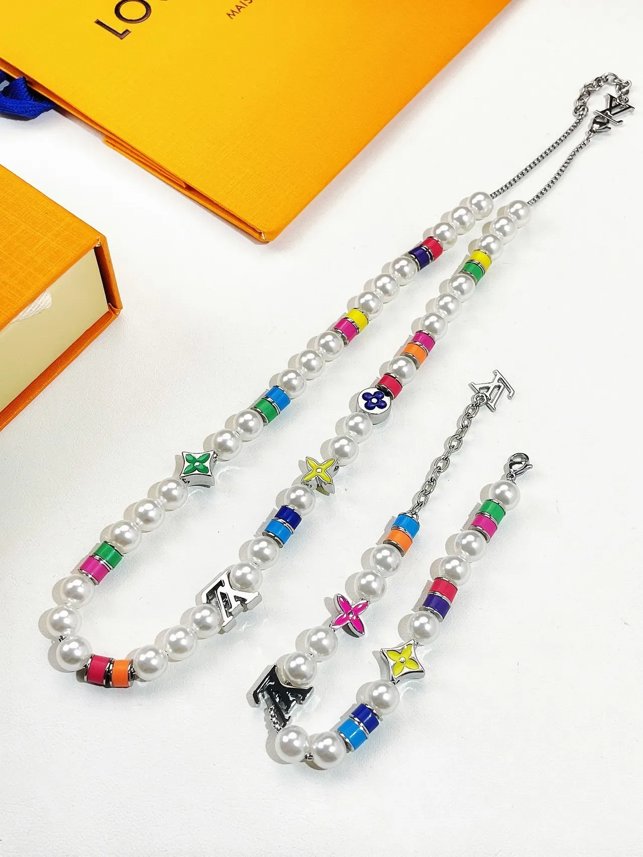 Louis Vuitton Multicolor Enamel Pearl Beaded Necklace 1