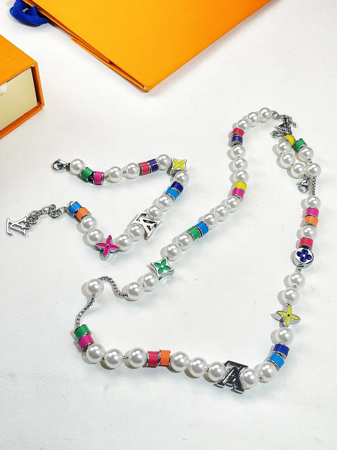 Louis Vuitton Multicolor Enamel Pearl Beaded Necklace 4