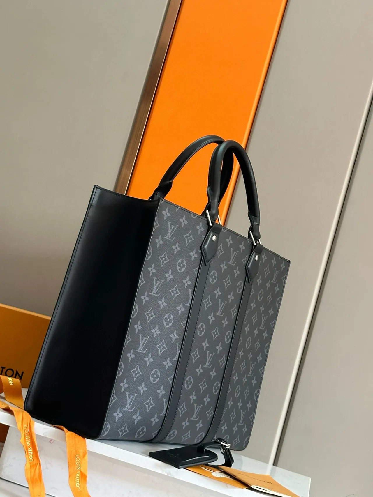 Louis Vuitton OnTheGo Bolsa tote preta monograma tela canvas 6
