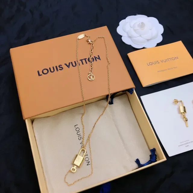 Louis Vuitton Padlock Pendant Gold-Tone Chain Necklace 4