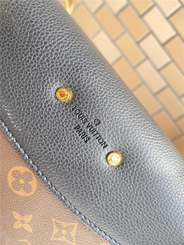 Louis Vuitton Red Brown Flap-Top Monogram Canvas Chain Bag 22