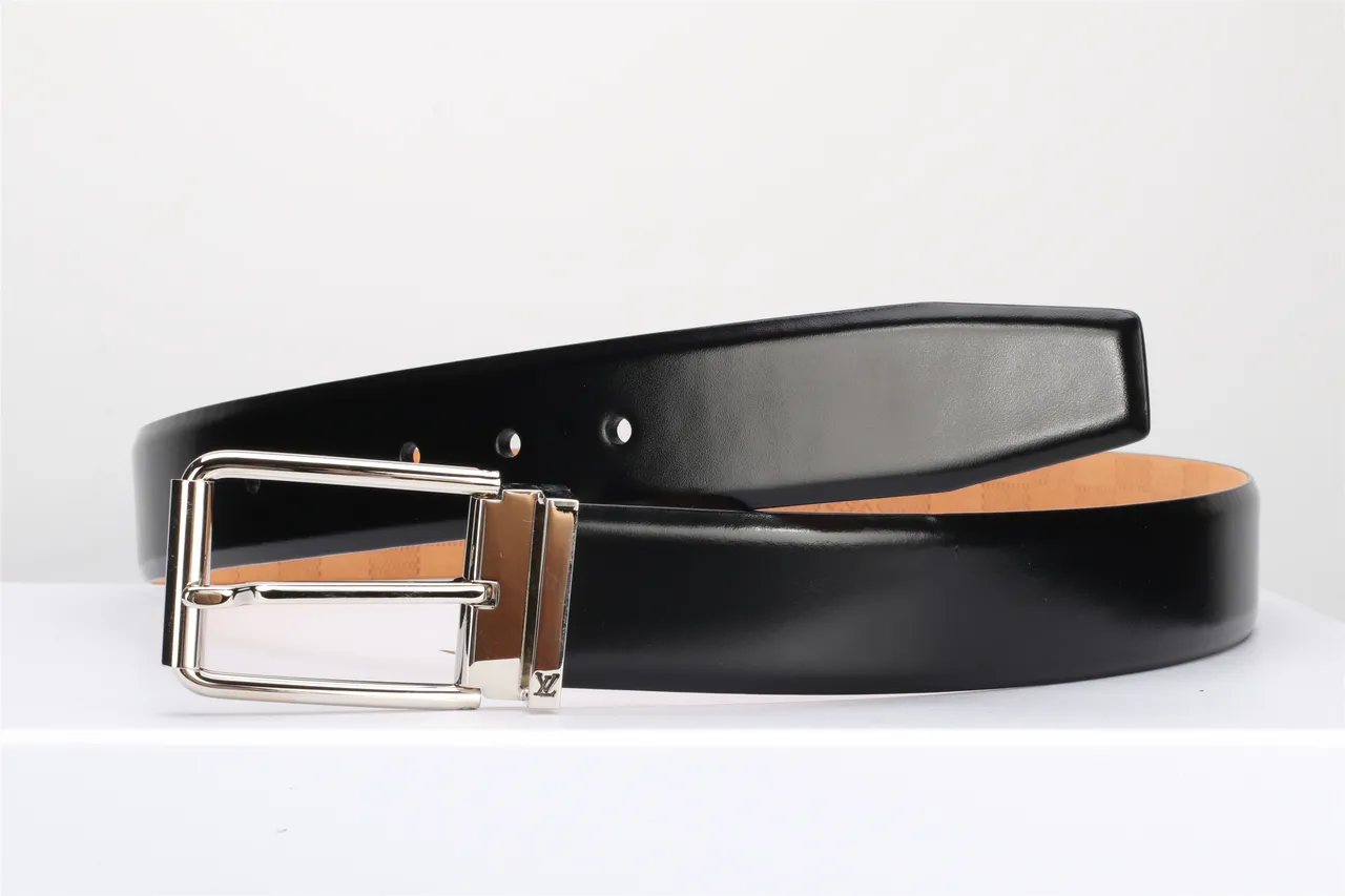 Louis Vuitton Reversible Buckle Black Leather Belt 12