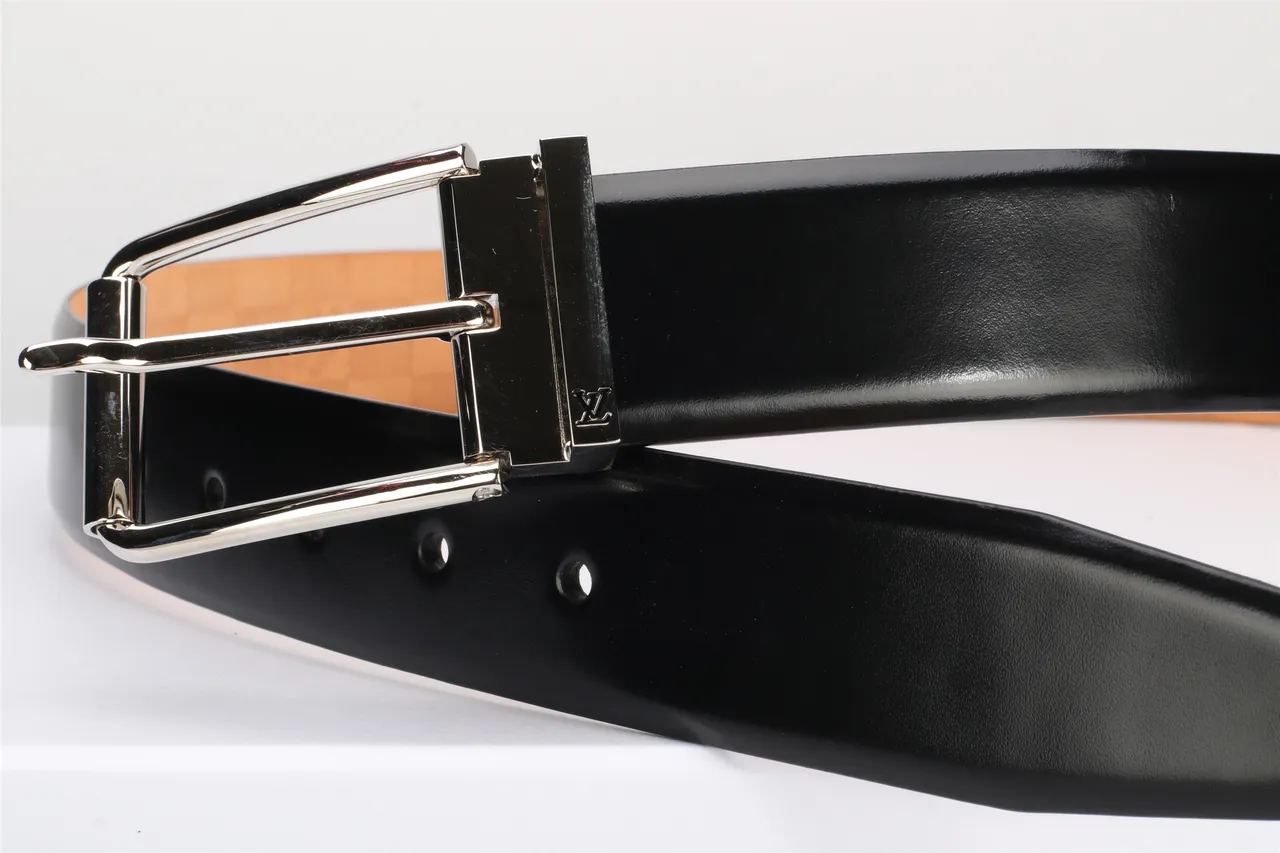 Louis Vuitton Reversible Buckle Black Leather Belt 13