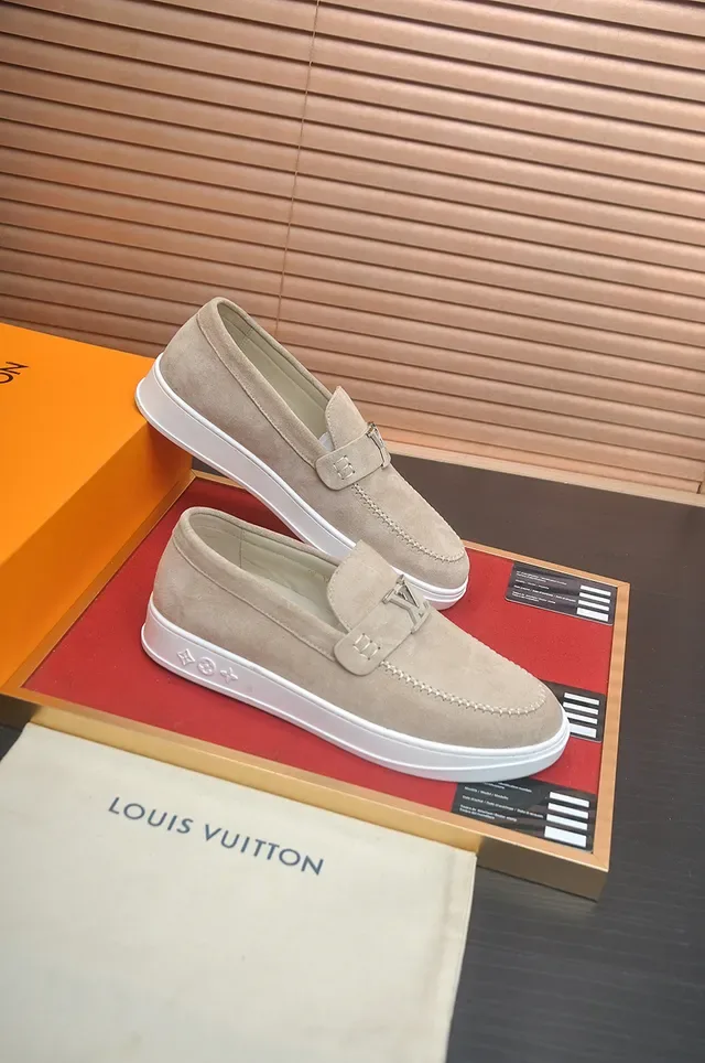 Louis Vuitton Run Away Beige White Suede Upper Moccasin-Stitched Toe Loafer 4