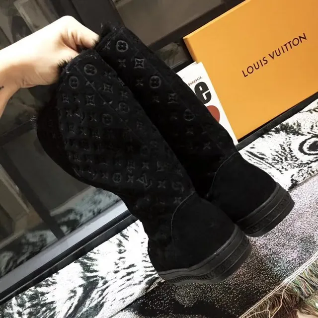 Louis Vuitton Run Away Black Gold Monogrammed Velvet Shearling Cuff Knee Boots 2