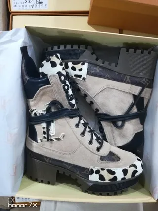 Louis Vuitton Run Away Boot Beige Leopard-Print Ankle Boots 7