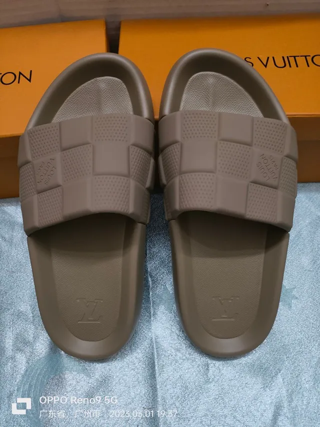 Louis Vuitton Run Away Checkerboard Taupe Slippers 3