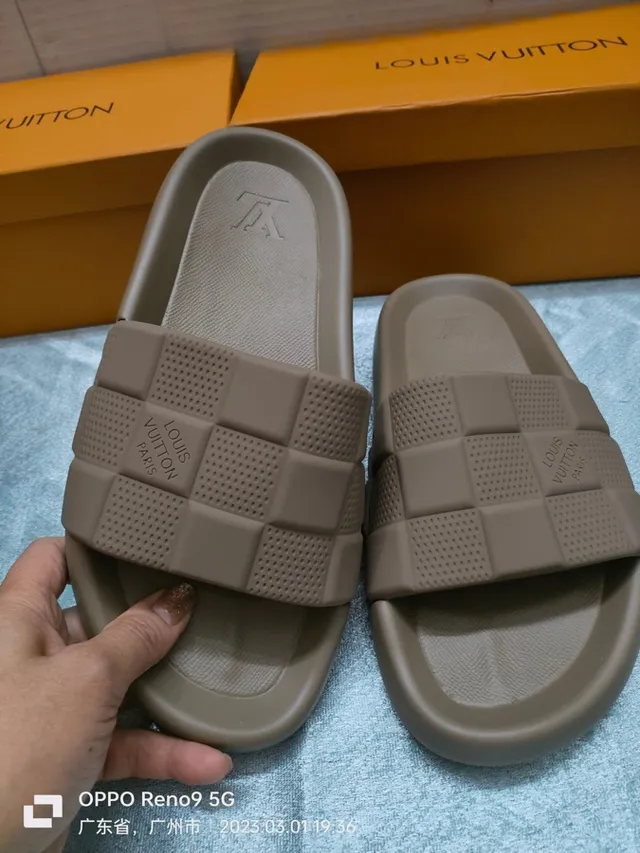 Louis Vuitton Run Away Checkerboard Taupe Slippers 4
