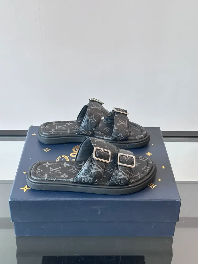 Louis Vuitton Run Away Monogram Double-Strap Buckle Casual Sandals 9