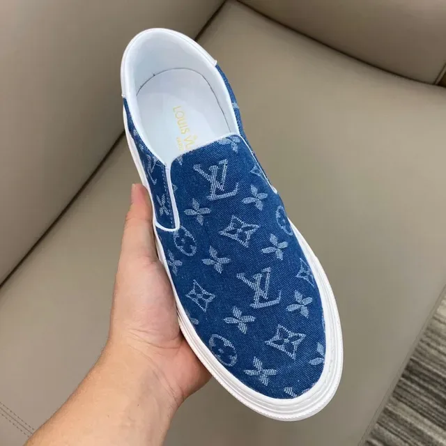 Louis Vuitton Run Away Slip-On Denim Monogram Sneakers Lifestyle Bleues 4