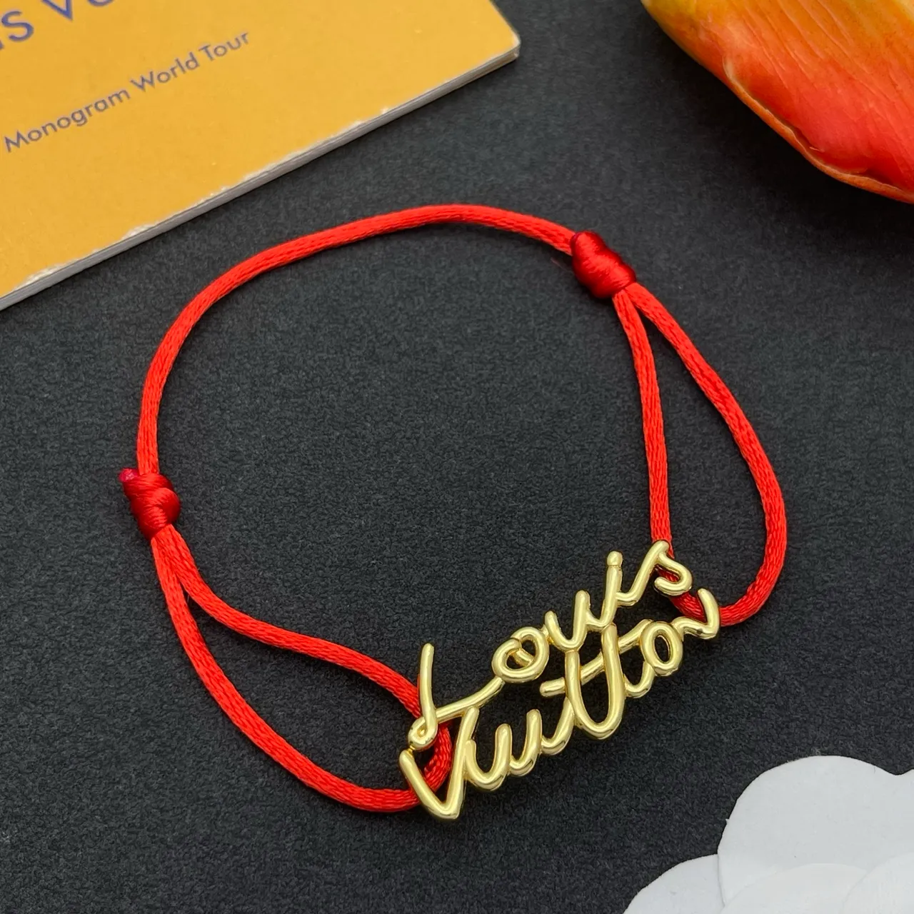 Louis Vuitton Logotipo de Firma Cursiva Pulsera de Cordón Rojo 7