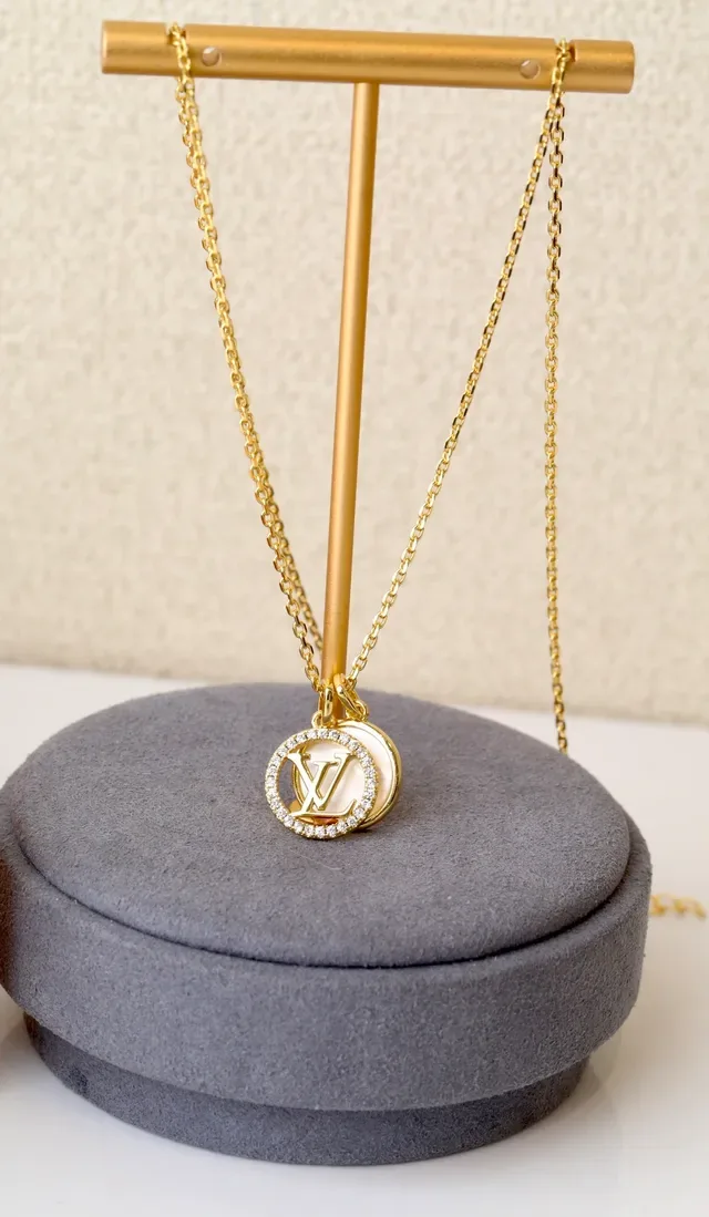 Louis Vuitton Silver Gold Circular Pendant Mother-of-Pearl Inlay Necklace 9
