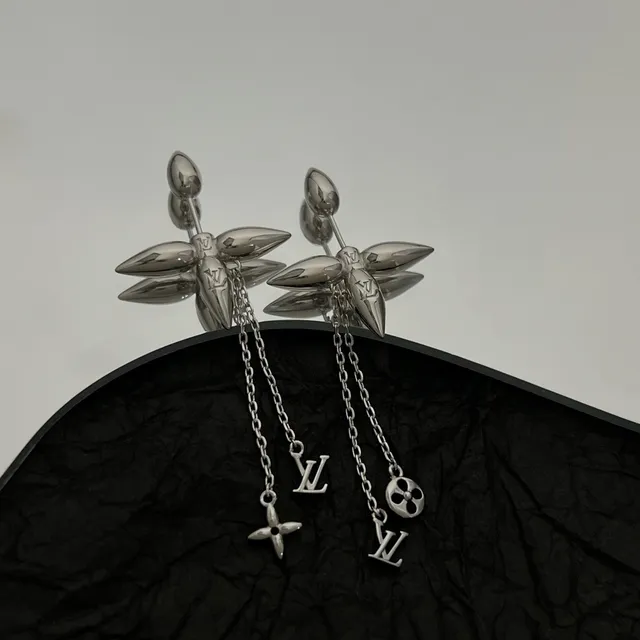 Louis Vuitton Silver Leaf Motif Dangle Earrings 3