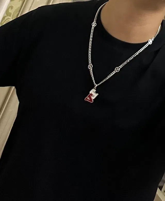 Louis Vuitton Silver Red Curb Chain Enamel Pendant Necklace 4