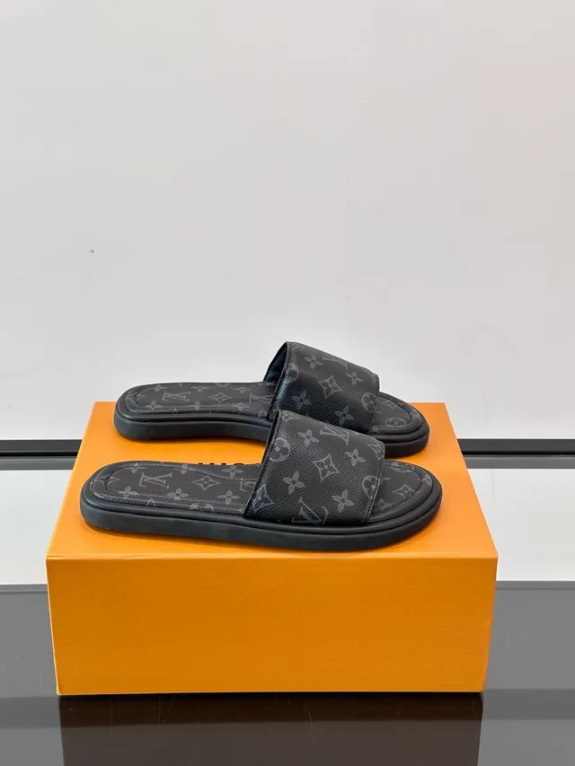 Louis Vuitton Slide Monogram Canvas Slippers 9