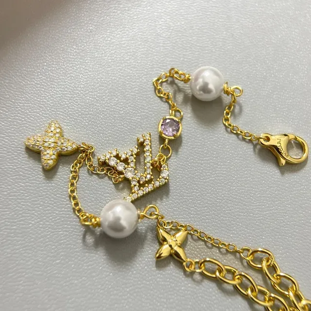 Louis Vuitton Star & Monogram Crystal Pearl Bracelet 3